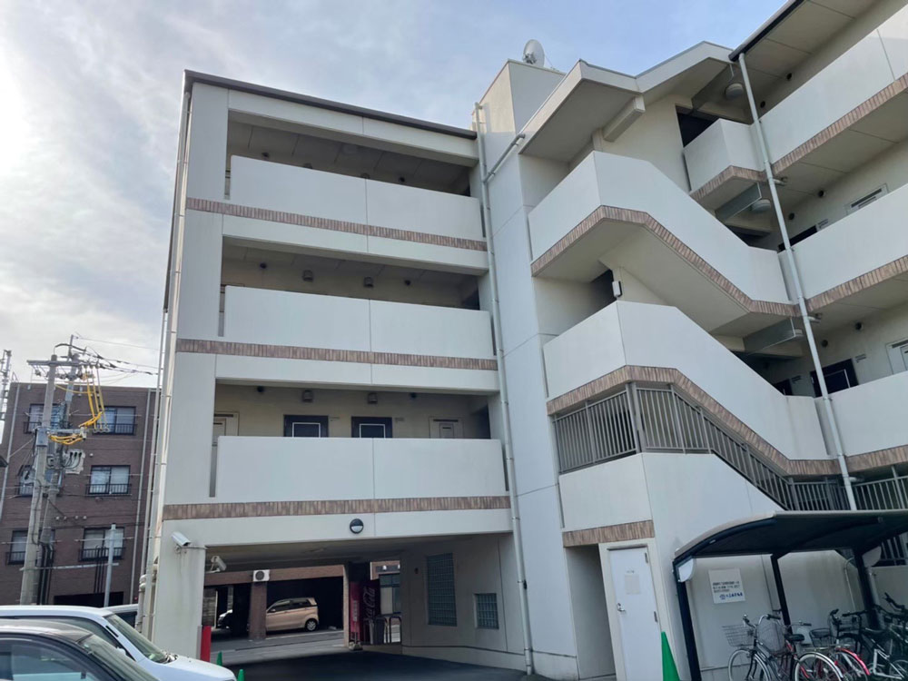 福岡市 外壁塗装 磁器タイル塗装 シーリング工事 屋上防水工事